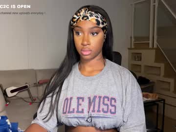 violet6xft's chat room