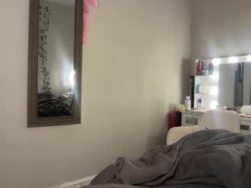 sophiasecretsx's chat room