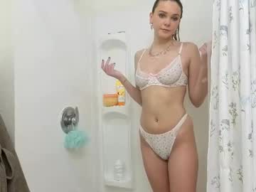 scarletterose_504259's chat room