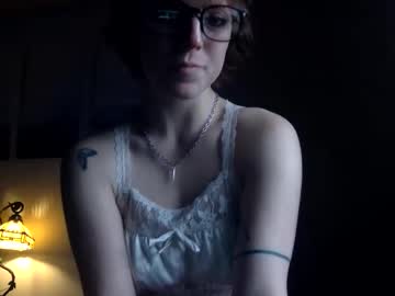 cindy_loo_hoops's chat room