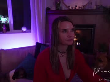 phoenix_taylor's chat room