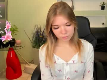 michafox's chat room