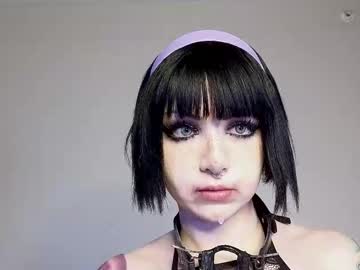 ivey_strigoi's chat room