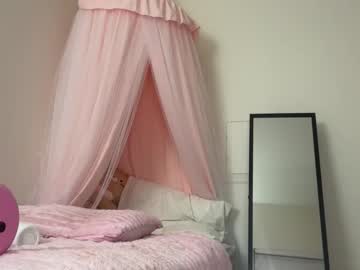 claraxoxo_'s chat room