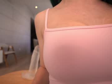 bailey_eilish's chat room