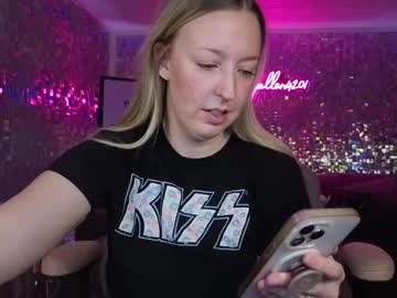 lucyallen4201's chat room