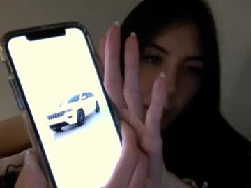 lilylustxoxo's chat room