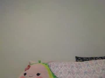 pretty_girl828687's chat room