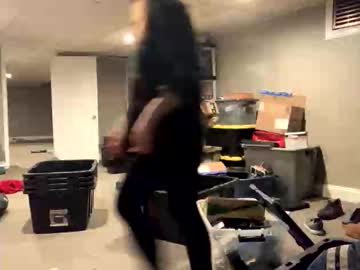 intothewoodswego's chat room