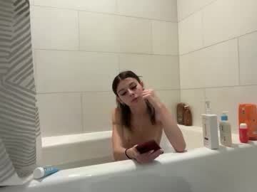 clairewalkerrr's chat room