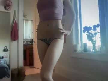 lunarose17's chat room