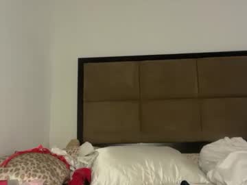 dollyrhodesss's chat room