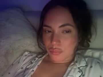 pollyyypocket's chat room