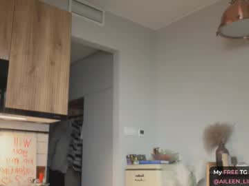 aileen__'s chat room