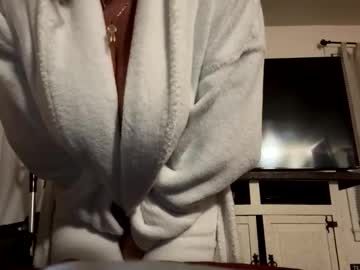 velvet81611's chat room