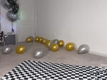 petitebrat's chat room