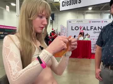 eve003300's chat room