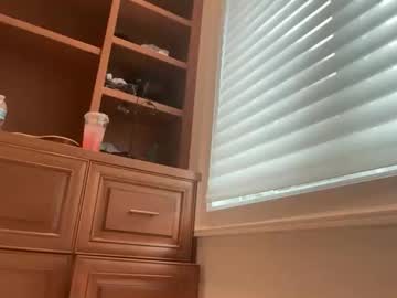 lilybrown07's chat room