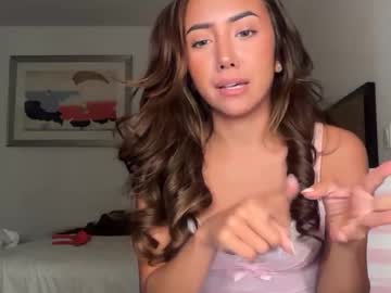 dollyrhodesss's chat room