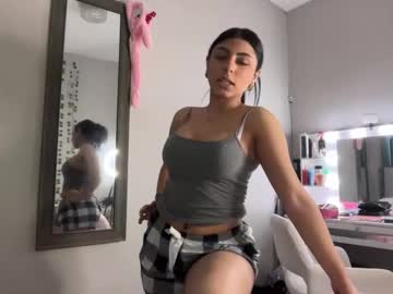 sophiasecretsx's chat room