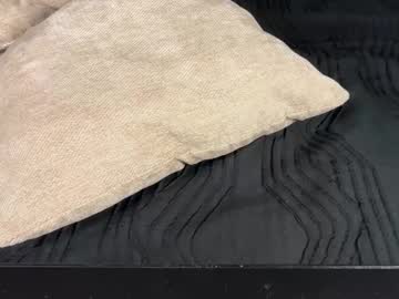 therealmayahill's chat room