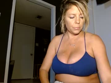 alannarack's chat room