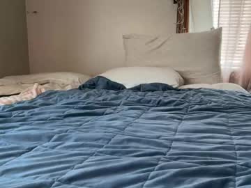 minahoneyy38's chat room