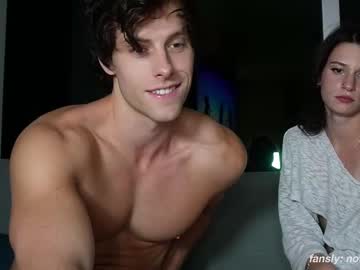 alexandluna's chat room