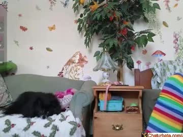 aliceriverscam's chat room