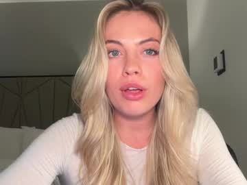 clairebrooksxo's chat room