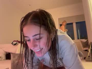 emilyparkerrr's chat room