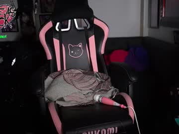 blueasfuck's chat room