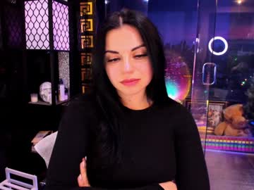 alma_pearl's chat room