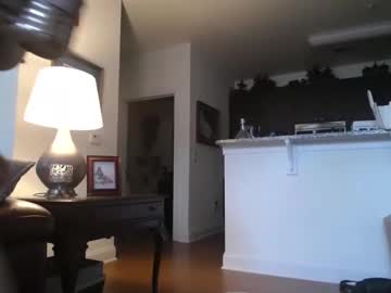 hotblondemilf1962's chat room