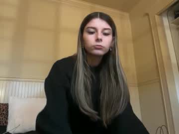 clairewalkerrr's chat room