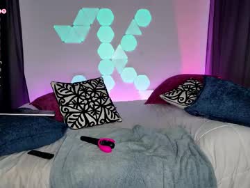 katie_kross_'s chat room