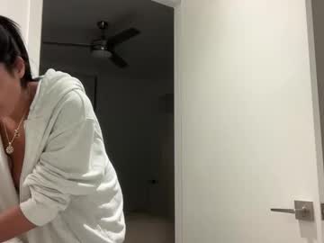 camiliakxoxo's chat room