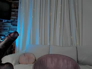 honeymoann's chat room