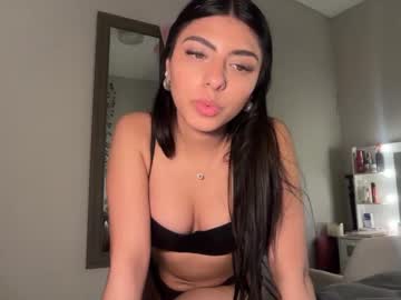 sophiasecretsx's chat room