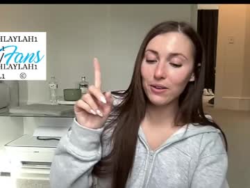 laylahlaylah1's chat room