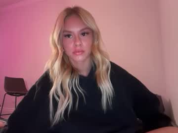 kenziesmithh's chat room