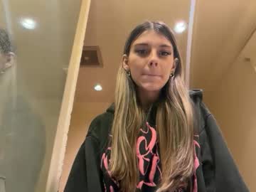 clairewalkerrr's chat room