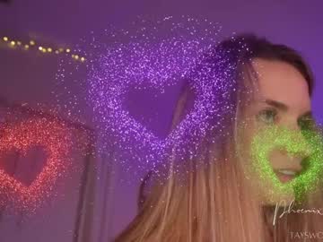 phoenix_taylor's chat room
