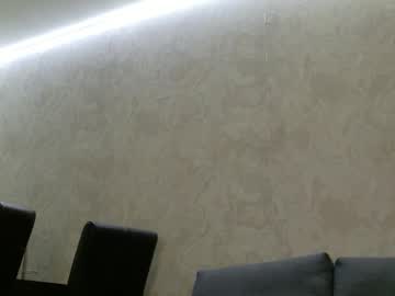 v_deville's chat room