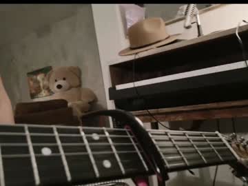 kaileeshy's chat room