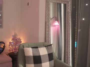 mysticxkitty's chat room