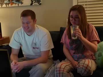 peachespunkins's chat room