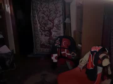 straightishd's chat room