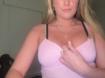 theoneandonlyava's chat room