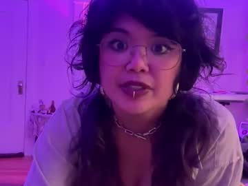 toro_luna's chat room